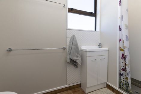 Photo of property in 4b Teti Street, Wharewaka, Taupo, 3330