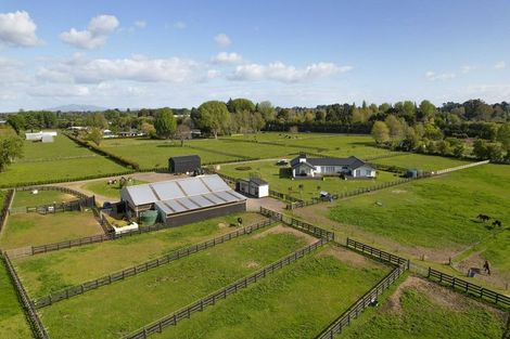 Photo of property in 27c Marshmeadow Road, Newstead, Hamilton, 3286