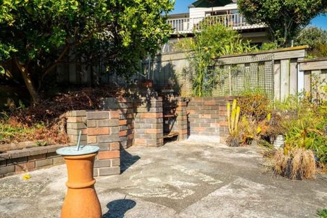 Photo of property in 8 Merehai Place, Snells Beach, 0920