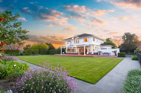 Photo of property in 4 Sierra Court, Roslyn, Palmerston North, 4414