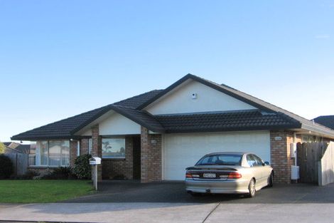 Photo of property in 16 Ballycullanie Place, Dannemora, Auckland, 2016