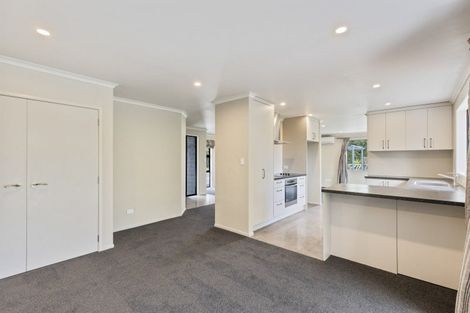 Photo of property in 1402 Devon Road, Brixton, Waitara, 4382