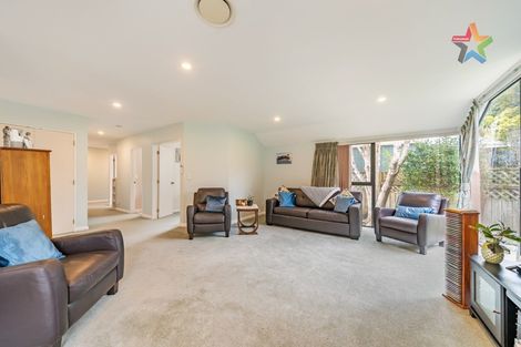 Photo of property in 21c Manuka Street, Stokes Valley, Lower Hutt, 5019