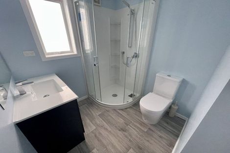 Photo of property in 34a Landsdowne Terrace, Karori, Wellington, 6012