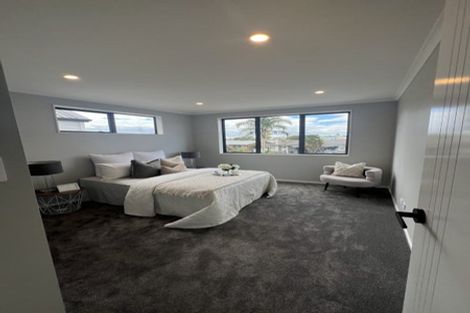 Photo of property in 2/3 Sundown Crescent, Melville, Hamilton, 3206