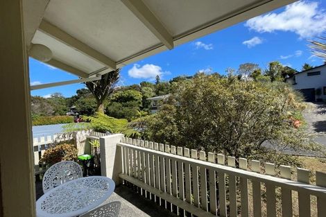 Photo of property in 4 Wyvern Place, Glenfield, Auckland, 0629