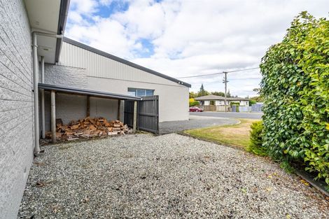 Photo of property in 1 Clyde Street, Gore, 9710