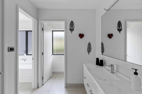 Photo of property in 7 Pebble Brook Road, Waitoki, Silverdale, 0994