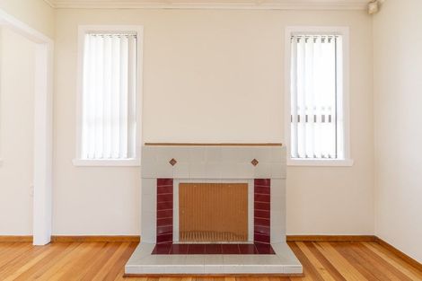 Photo of property in 42 Great South Road, Huntly, 3700