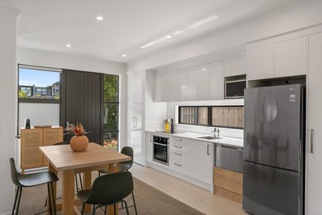 Photo of property in 40 Sidney Wallingford Way, Hobsonville, Auckland, 0616