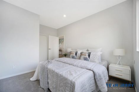 Photo of property in 17 Farranfore Road, Opaheke, Papakura, 2113