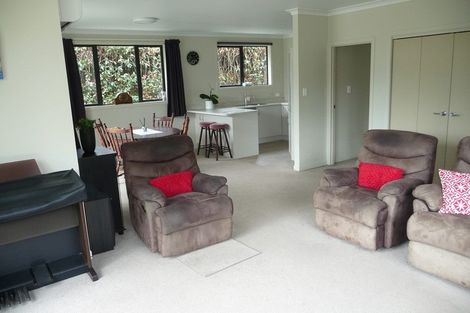 Photo of property in 12 Bear Street, Tirau, 3410