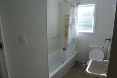 Photo of property in 8 Denbigh Place, Awapuni, Palmerston North, 4412