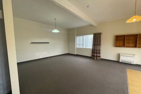 Photo of property in 1 Seymour Street, Picton, 7220