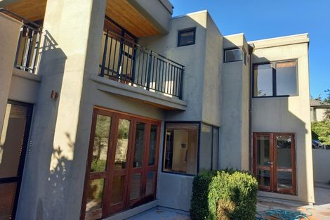 Photo of property in 8 Dalefield Drive, Cashmere, Christchurch, 8022