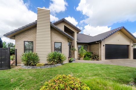 Photo of property in 20 Toscana Drive, Karaka, Papakura, 2113