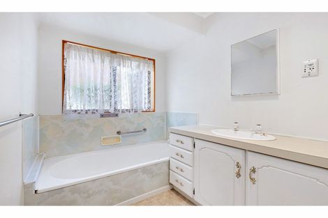 Photo of property in 84a Hakanoa Street, Huntly, 3700