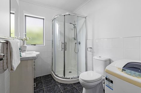 Photo of property in 1/1553 Great North Road, Waterview, Auckland, 1026