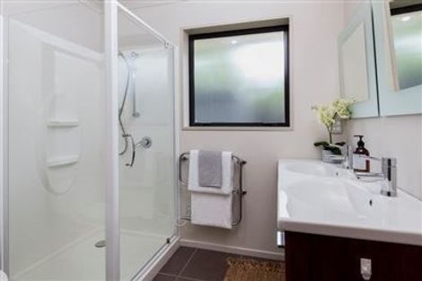 Photo of property in 19 Hemingway Place, Spencerville, Christchurch, 8083