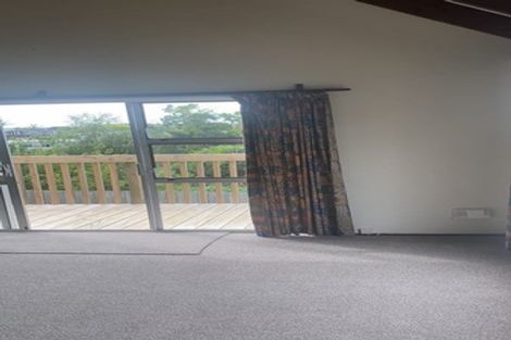 Photo of property in 2/3 Northwick Place, Hillcrest, Auckland, 0627