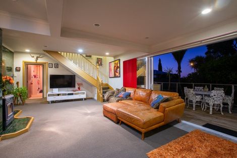 Photo of property in 105 Vivian Street, New Plymouth, 4310