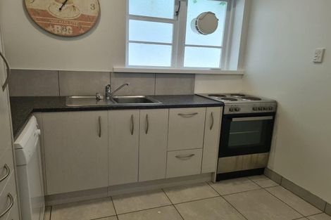 Photo of property in 1/28 Clifton Terrace, Kelburn, Wellington, 6012