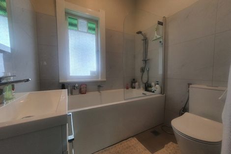 Photo of property in 189 Titirangi Road, Titirangi, Auckland, 0604