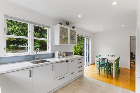 Photo of property in 4 Arapiko Street, Johnsonville, Wellington, 6037