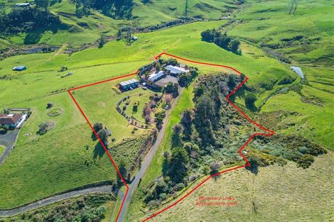 Photo of property in 996 Awhitu Road, Pollok, Waiuku, 2683