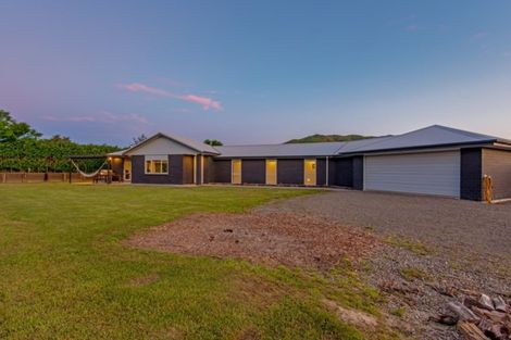 Photo of property in 69 Williams Road, Tokomaru, Palmerston North, 4474