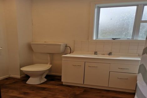 Photo of property in 66 Hollyford Avenue, Bryndwr, Christchurch, 8053