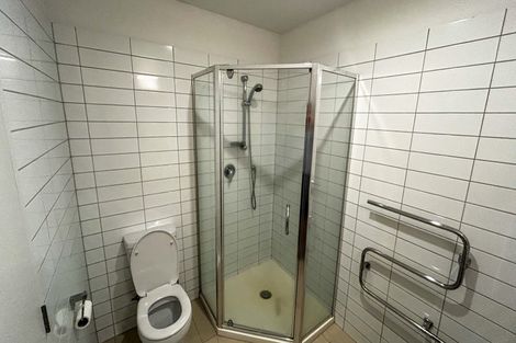 Photo of property in Bella Vista, 2d/84 Gunner Drive, Te Atatu Peninsula, Auckland, 0610