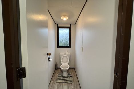 Photo of property in 22 Crosby Road, West Harbour, Auckland, 0618