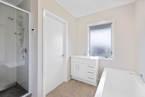 Photo of property in 13 Green Lane, Hawera, 4610