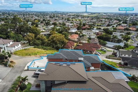 Photo of property in 23 Bartells Drive, Goodwood Heights, Auckland, 2105