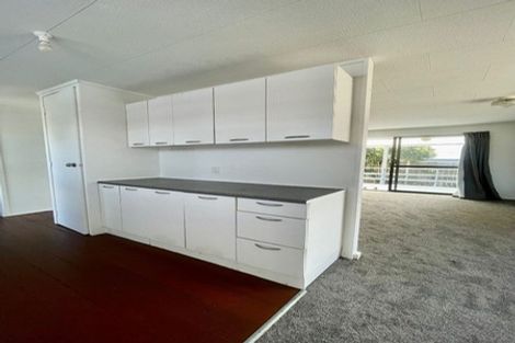 Photo of property in 1/160 Universal Drive, Henderson, Auckland, 0610