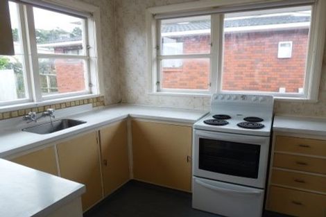 Photo of property in 2/23 Trafalgar Street, Johnsonville, Wellington, 6037