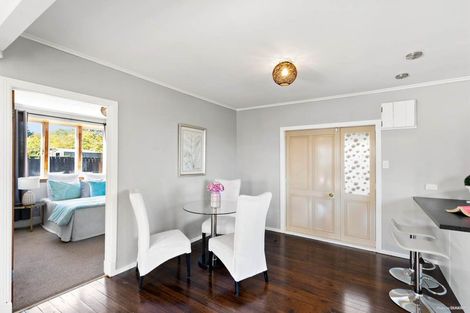 Photo of property in 1/164 Rathgar Road, Henderson, Auckland, 0610