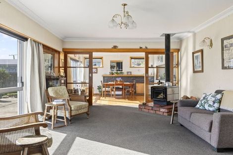 Photo of property in 25 Lyell Road, Outer Kaiti, Gisborne, 4010