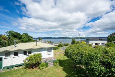 Photo of property in 25 Hawai Street, Two Mile Bay, Taupo, 3330