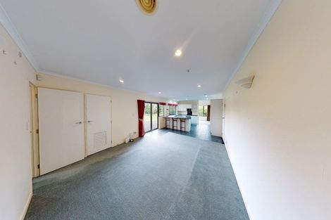 Photo of property in 18 Holdsworth Drive, Otamatea, Whanganui, 4500