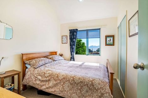 Photo of property in 8b Te Papau Crescent, Diamond Harbour, 8972