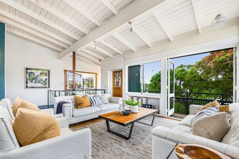 Photo of property in 2 Flagstaff Terrace, Devonport, Auckland, 0624