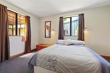 Photo of property in 37 James Drive, Diamond Harbour, Lyttelton, 8971