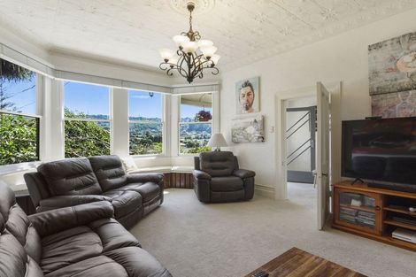 Photo of property in 52 Hazel Avenue, Caversham, Dunedin, 9012