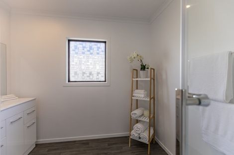 Photo of property in 19 Porritt Place, Waipukurau, 4200