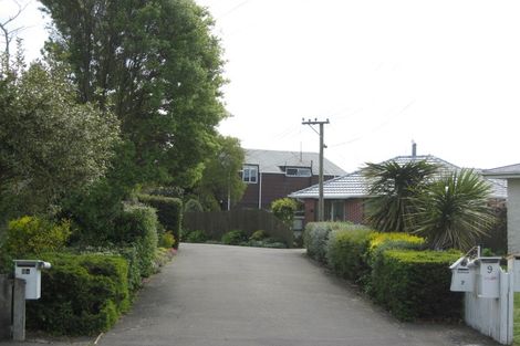 Photo of property in 5a Hannah Place, Redwood, Christchurch, 8051