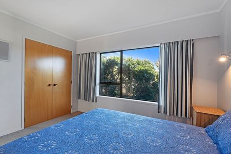 Photo of property in 17 Kauri Place, Tairua, 3508