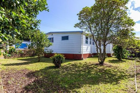 Photo of property in 90 Rangatira Drive, Mangakino, 3421
