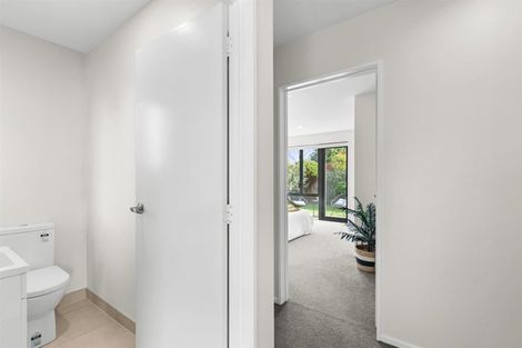 Photo of property in 32 Berkshire Drive, Avonhead, Christchurch, 8042